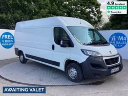 White Used 2018 Peugeot Boxer Van | £12,995