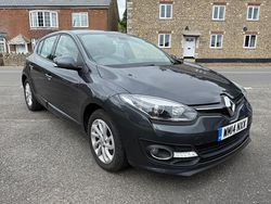 Grey Used 2014 Renault Mégane III Dynamique Hatchback | £4,995 (A bit pricey)
