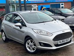 Silver Used 2016 Ford Fiesta Zetec Hatchback | £4,680 (Fair price)