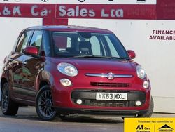 Red Used 2013 Fiat 500L Lounge MPV | £4,795 (Fair price)