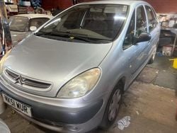 Silver Used 2001 Citroën Xsara Picasso MPV | £501 (Fair price)