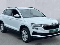 Metallic moon white Used 2024 Skoda Karoq SE Drive SUV | £22,480 (Fair price)
