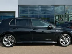 Black Used 2024 VW Golf VIII R-line Hatchback | £25,235 (Fair price)