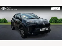 Black Used 2024 Toyota Yaris Hybrid Design Hatchback | £22,939 (Expensive)