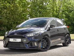 Black Used 2016 Ford Focus RS Hatchback | £22,730 (Fair price)