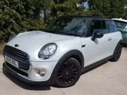 White silver Used 2015 Mini Cooper D Chili Hatchback | £6,475 (Super price)