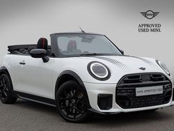 White Used 2025 Mini Cooper Hatchback | £30,330