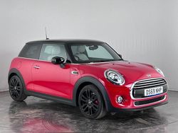 Red Used 2019 Mini Cooper Exclusive Hatchback | £14,100 (Fair price)