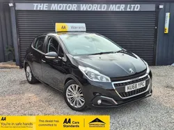 Black Used 2018 Peugeot 208 Signature Sky Hatchback | £5,895 (Good price)