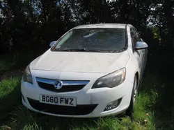 White Used 2010 Vauxhall Astra SRi Hatchback | £499 (Super price)