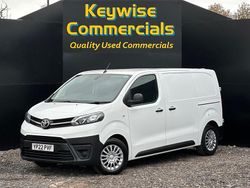 White Used 2022 Toyota Proace Van | £13,290 (A bit pricey)