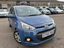 Blue Used 2016 Hyundai i10 SE Hatchback | £4,495 (Good price)