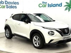 White Used 2022 Nissan Juke N-Connecta SUV | £11,550 (Fair price)