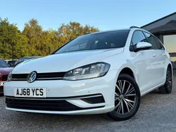 White Used 2019 VW Golf VII SE Estate | £9,000 (Good price)