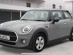 Grey Used 2018 Mini Cooper Hatch Hatchback | £9,595 (Good price)