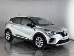 Grey Used 2021 Renault Captur Iconic SUV | £9,700 (Fair price)