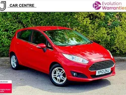 Red Used 2014 Ford Fiesta Zetec Hatchback | £2,995 (Good price)