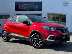 Red Used 2019 Renault Captur Iconic SUV | £8,995 (Fair price)