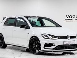White Used 2018 VW Golf VII R Hatchback | £18,990 (Fair price)