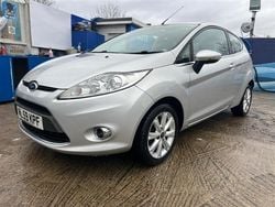 Silver Used 2009 Ford Fiesta Zetec Hatchback | £2,900 (A bit pricey)