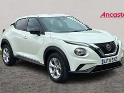 White Used 2021 Nissan Juke N-Connecta SUV | £15,975 (Fair price)