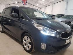 Blue Used 2015 Kia Carens MPV | £2,790 (Fair price)