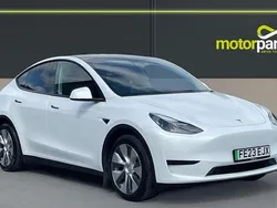 White Used 2023 Tesla Model Y SUV | £25,000 (Fair price)