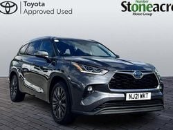 Grey Used 2021 Toyota Highlander SUV | £29,750
