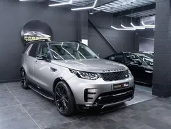 Silver Used 2019 Land Rover Discovery 5 HSE Luxury SUV | £32,595 (A bit pricey)