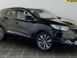 Black Used 2017 Renault Kadjar Signature S SUV | £8,495 (Fair price)