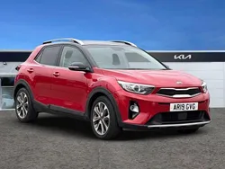 Red Used 2019 Kia Stonic 4 SUV | £10,695 (Fair price)