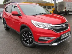 Red Used 2017 Honda CR-V SE Plus SUV | £8,495 (Fair price)