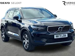 Onyx black Used 2021 Volvo XC40 Inscription SUV | £24,690 (Fair price)