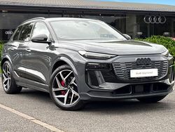 Grey Used 2025 Audi Q6 e-tron Performance SUV | £53,950 (Super price)
