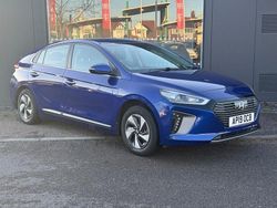 Blue Used 2019 Hyundai Ioniq Premium Hatchback | £14,295 (Fair price)