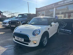 White Used 2016 Mini Cooper Hatch Hatchback | £5,995 (Fair price)