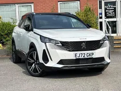 White Used 2022 Peugeot 3008 Premium SUV | £21,485 (A bit pricey)