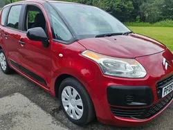 Red Used 2009 Citroën C3 Picasso MPV | £2,995 (Fair price)