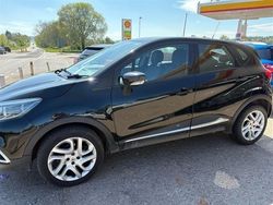 Black Used 2016 Renault Captur Dynamique SUV | £5,600 (Fair price)