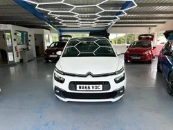 White Used 2016 Citroën C4 Picasso Feel MPV | £7,995 (Fair price)