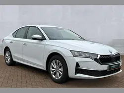 Moon white metallic Used 2024 Skoda Octavia SE Technology Hatchback | £19,490 (Fair price)