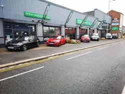 Black Used 2018 Land Rover Discovery Sport HSE SUV | £13,999 (Fair price)