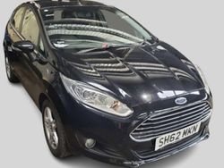 Black Used 2013 Ford Fiesta Zetec Hatchback | £5,425 (Fair price)