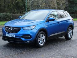 Blue Used 2019 Vauxhall Grandland X S SUV | £9,450 (Good price)