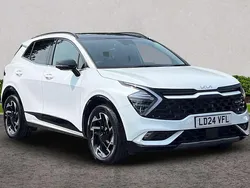 White Used 2024 Kia Sportage 4 SUV | £30,998 (Fair price)