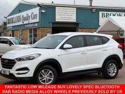 White Used 2017 Hyundai Tucson SUV | £9,495 (Good price)