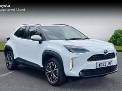 White Used 2023 Toyota Yaris Cross SUV | £24,502 (Fair price)