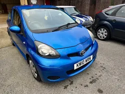Blue Used 2010 Toyota Aygo Hatchback | £1,495 (Fair price)