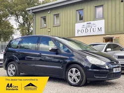 Black Used 2010 Ford S-MAX Zetec MPV | £3,990 (Good price)
