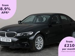 Used 2022 BMW 330e Sedan | £15,316 (Fair price)